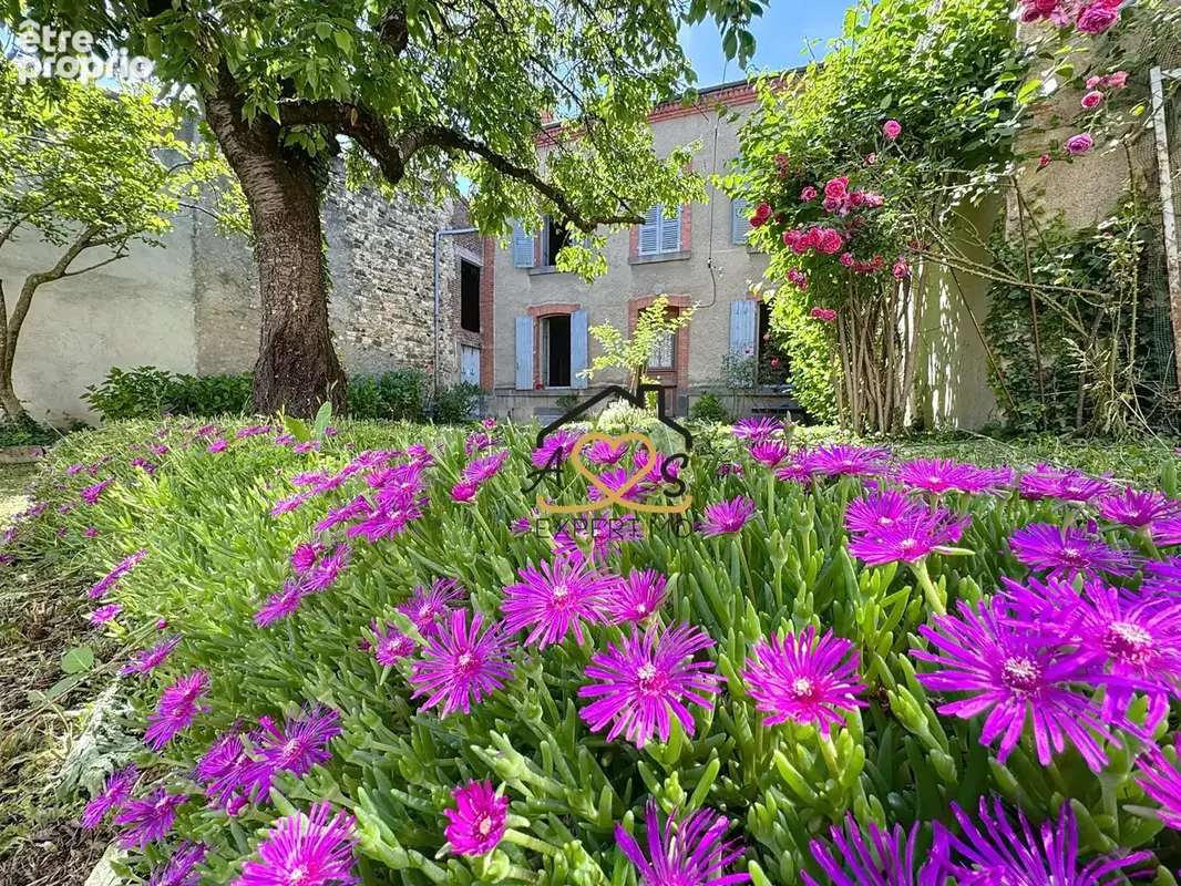 Maison de maître avec dépendances - billom 63160 - photo 3