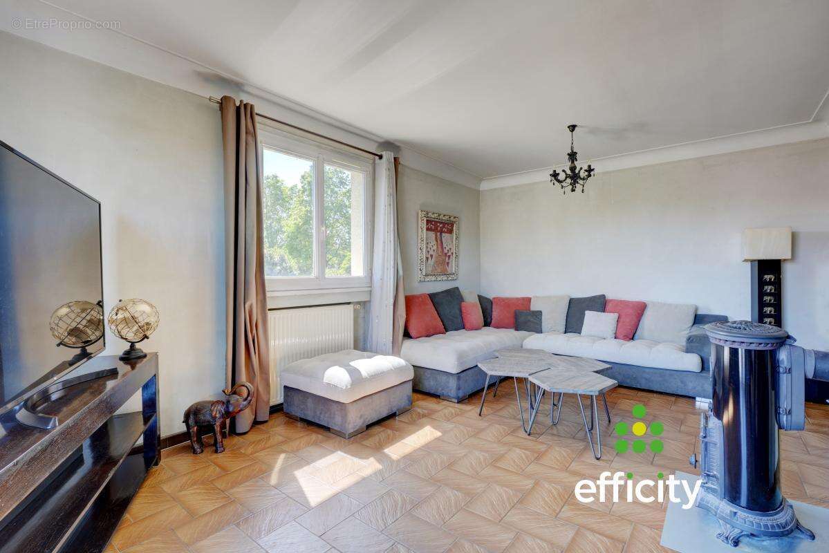 Maison à SAINT-PRIEST