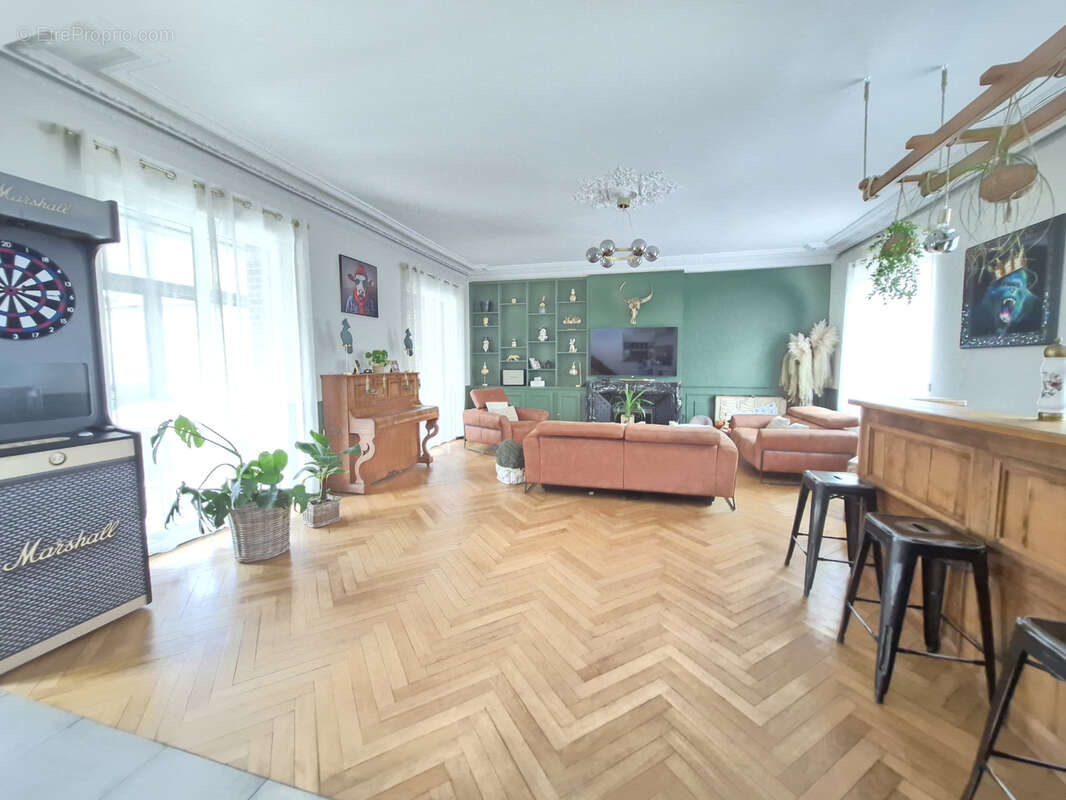 Maison à FORGES-LES-EAUX