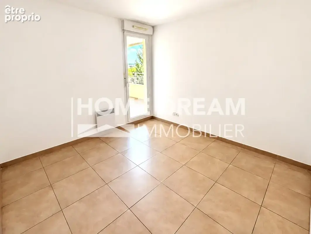 Appartement 2 pièces 49 m² à vendre à Toulon (83009) - photo 4