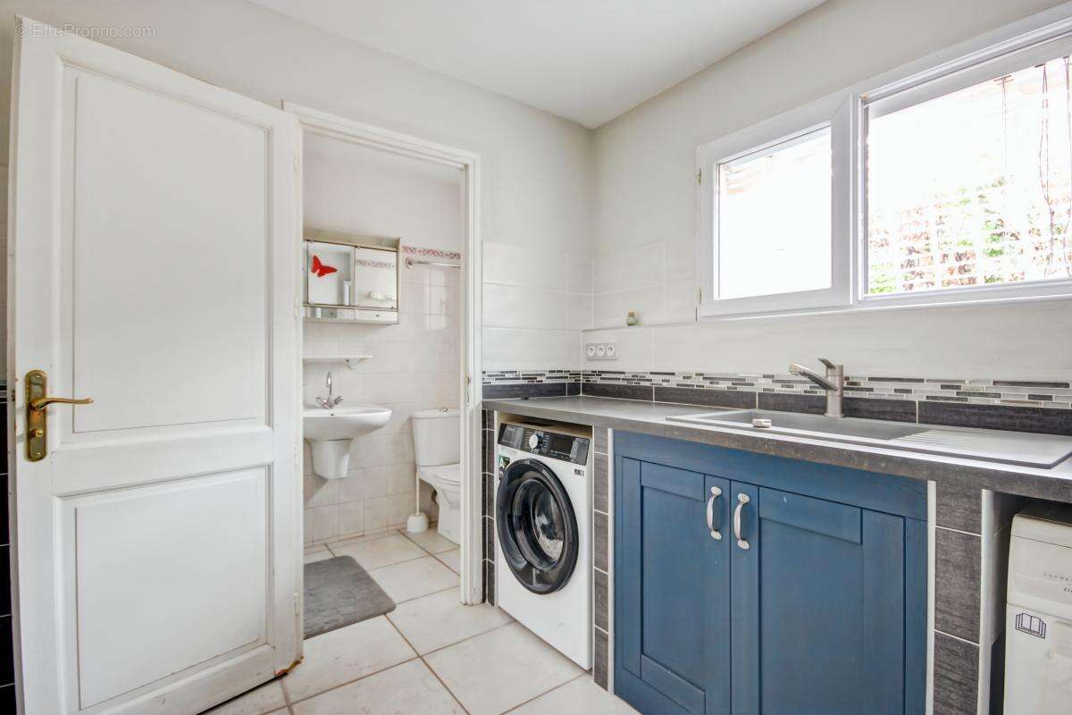 Maison à SAINT-JEAN-DE-VEDAS