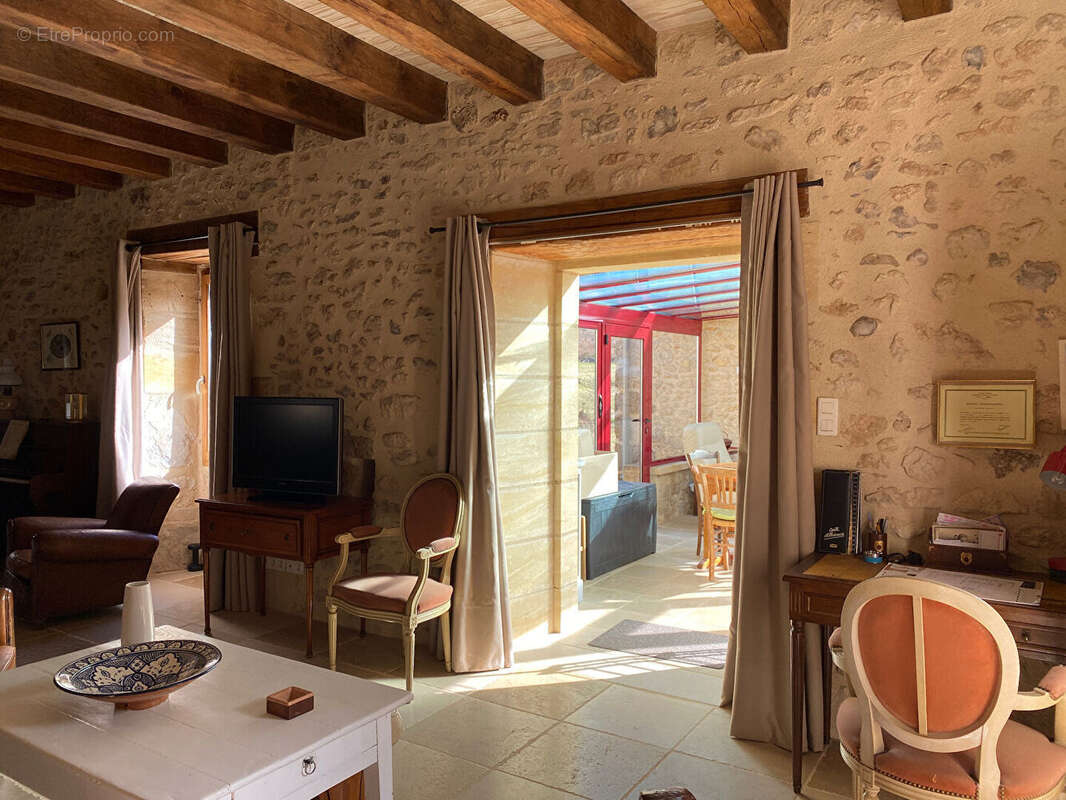 Maison à ROUFFIGNAC-SAINT-CERNIN-DE-REILHAC