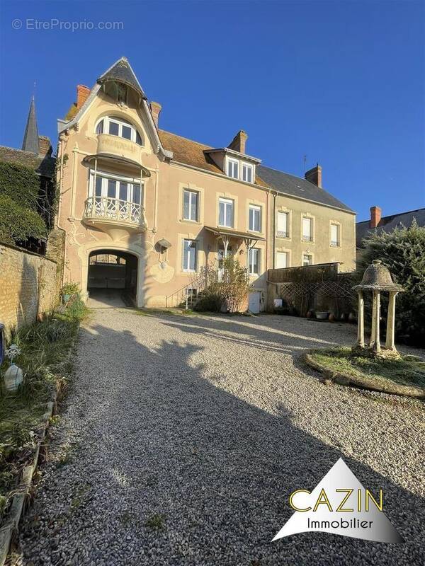 Maison à LE PIN-AU-HARAS