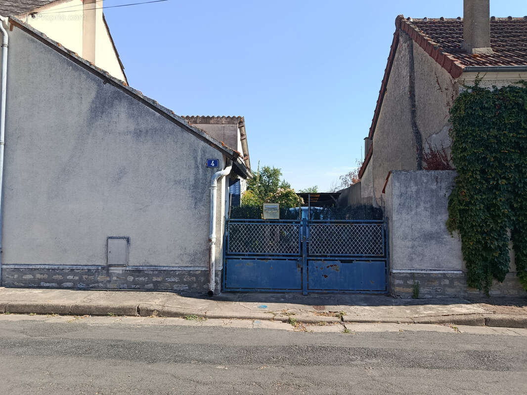 Maison à SANCOINS