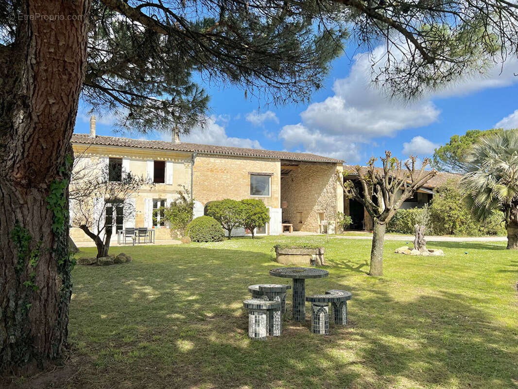 Maison à SAINT-ANDRE-DE-CUBZAC