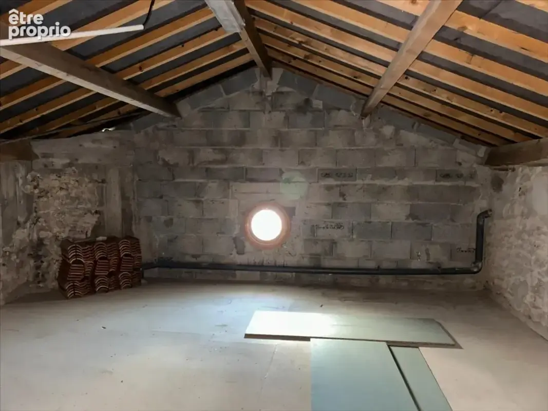 Maison 180 m² à Saint-Georges-Les-Baillargeaux  - photo 72