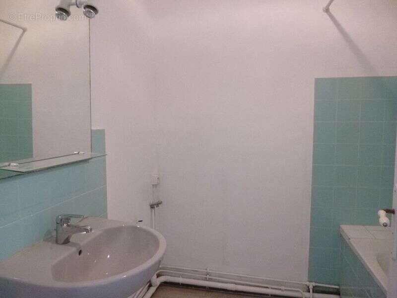 Appartement 72 m² à Lorient  - photo 7