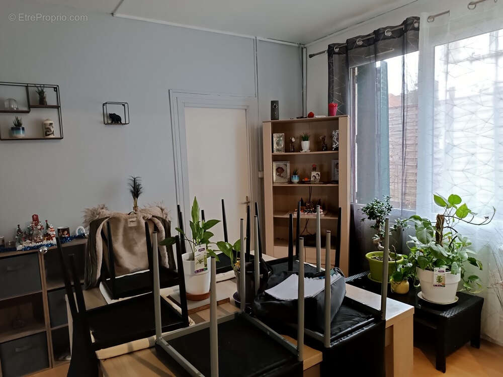 Appartement à FOURCHAMBAULT