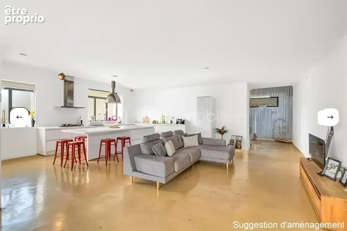 Magnifique LOFT T4 de 173m² avec terrasse et sous sol 200m² ! - photo 10