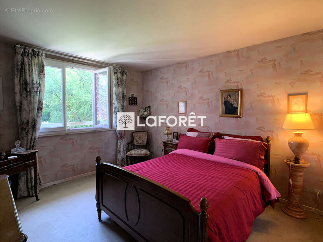 Maison à LE PLESSIS-BOUCHARD