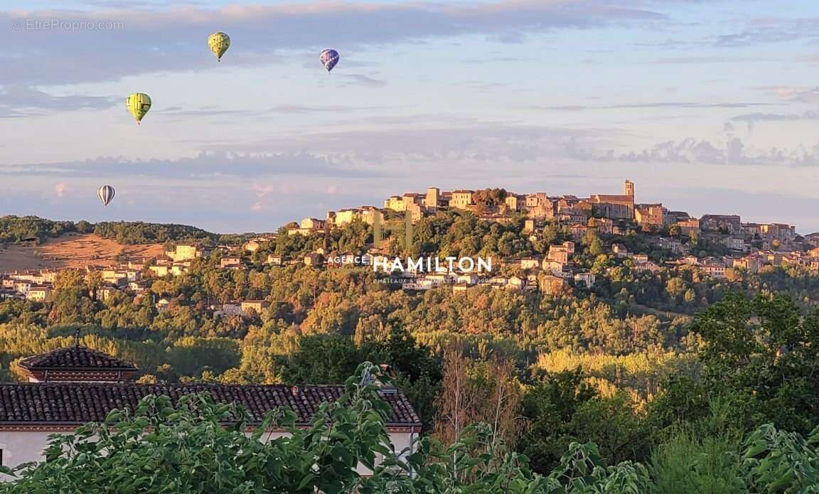 Maison à CORDES-SUR-CIEL