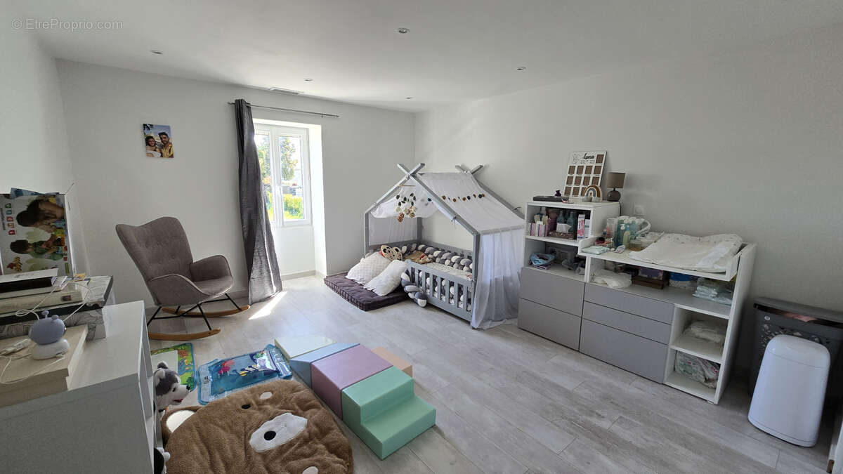 Maison à SAINT-GEORGES-DU-BOIS