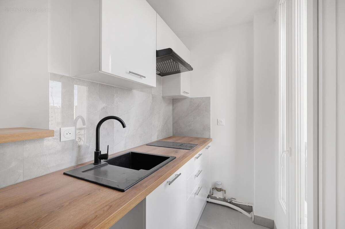 Appartement à PARIS-20E