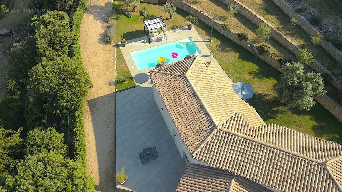 Maison à LAMALOU-LES-BAINS