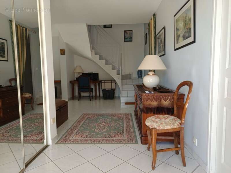 Maison Contemporaine de 6 Pièces – Calme & Vue Dégagée - photo 2