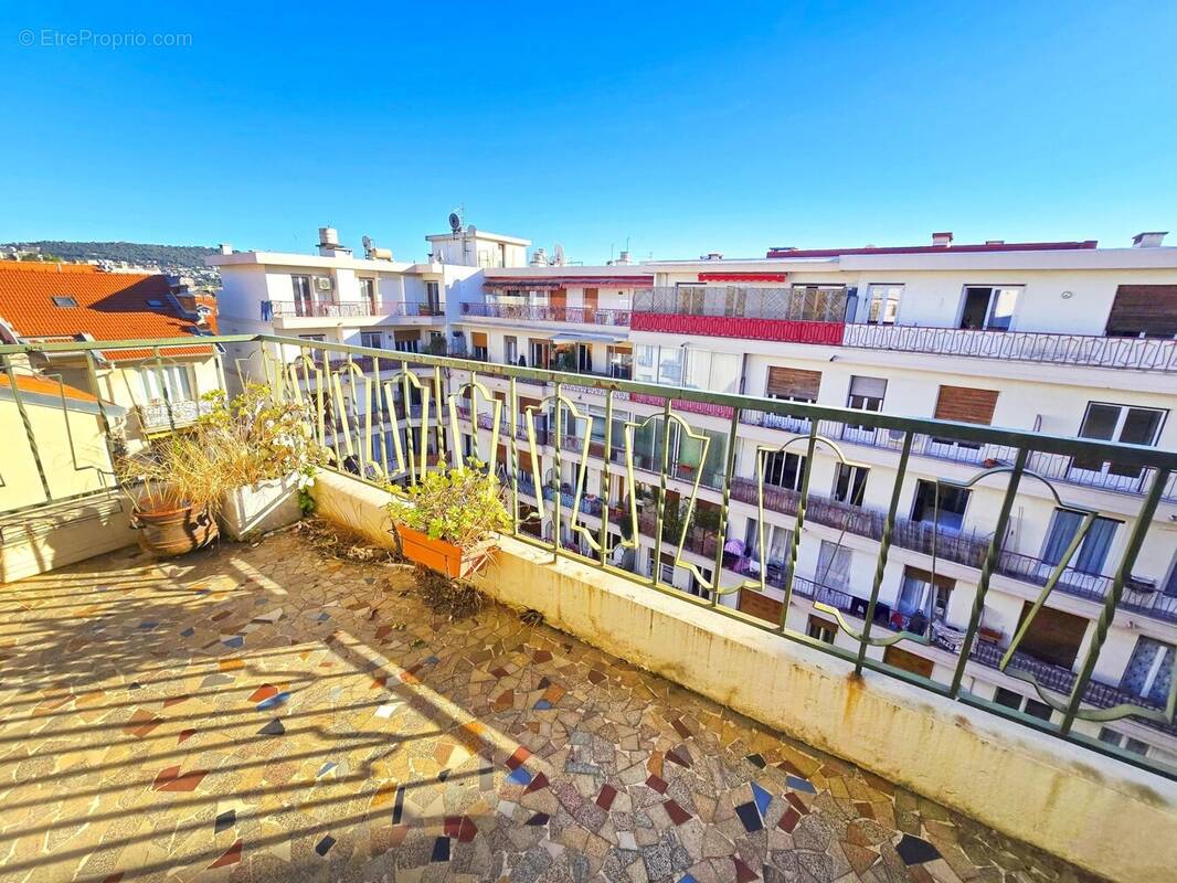 Appartement à NICE