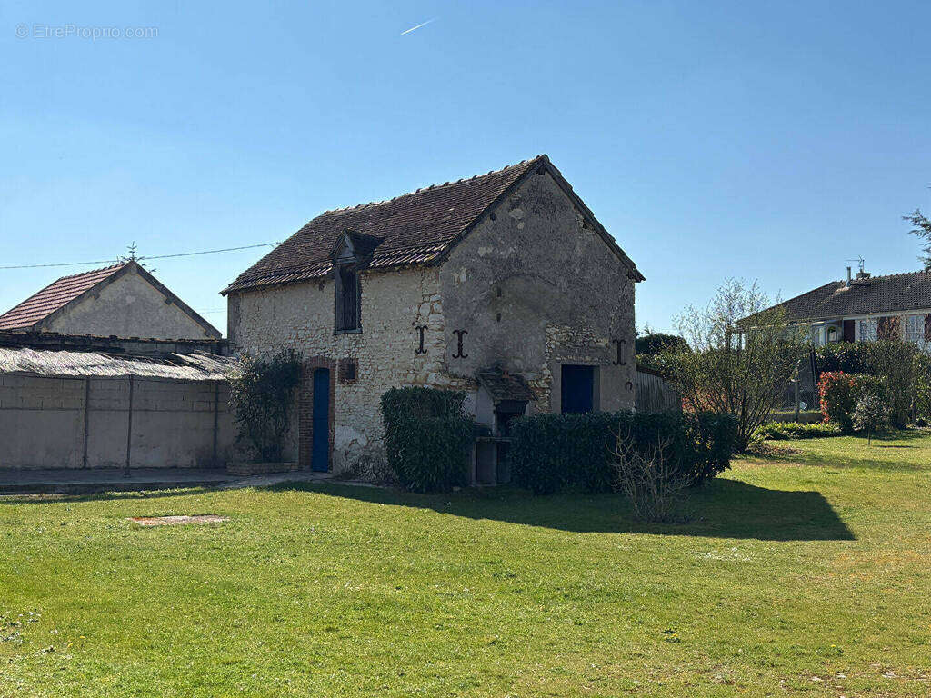 Maison à VILLEDIEU-SUR-INDRE