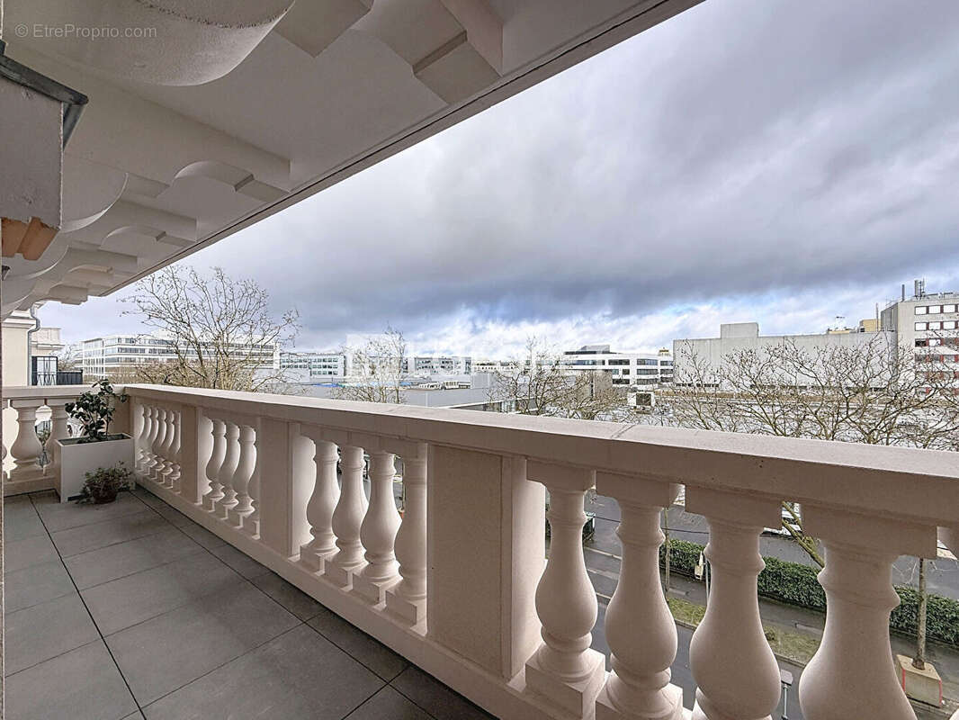 Appartement à LE PLESSIS-ROBINSON