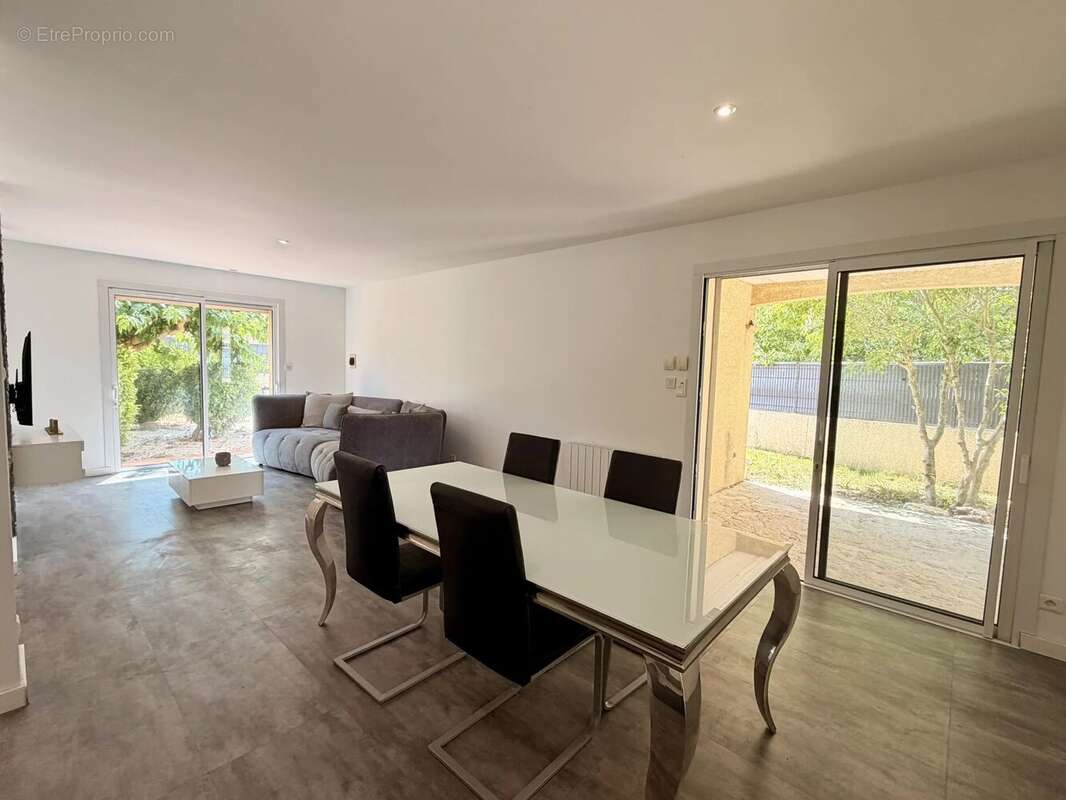 13 mn Villefranche, villa T4 avec garage sur 605 m2 - photo 7