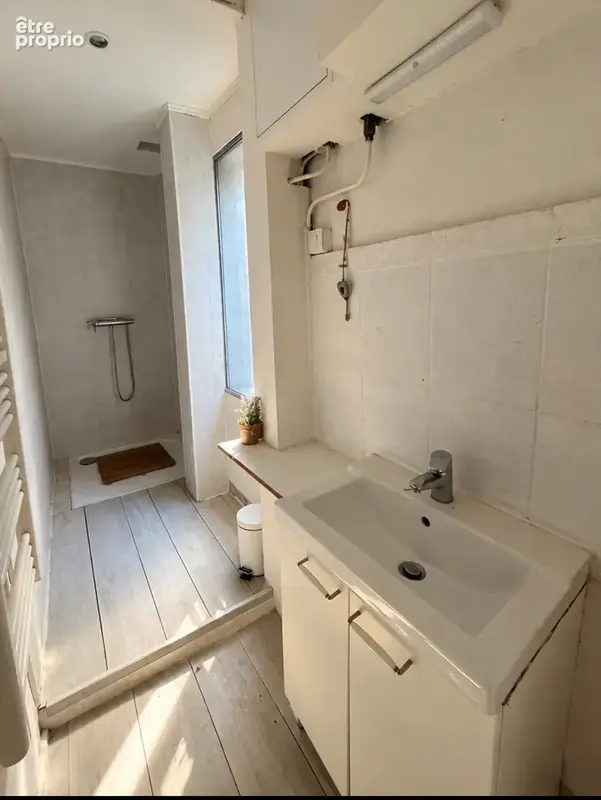 Maison de caractère - Quartier thermal de Bourbon-Lancy - photo 6