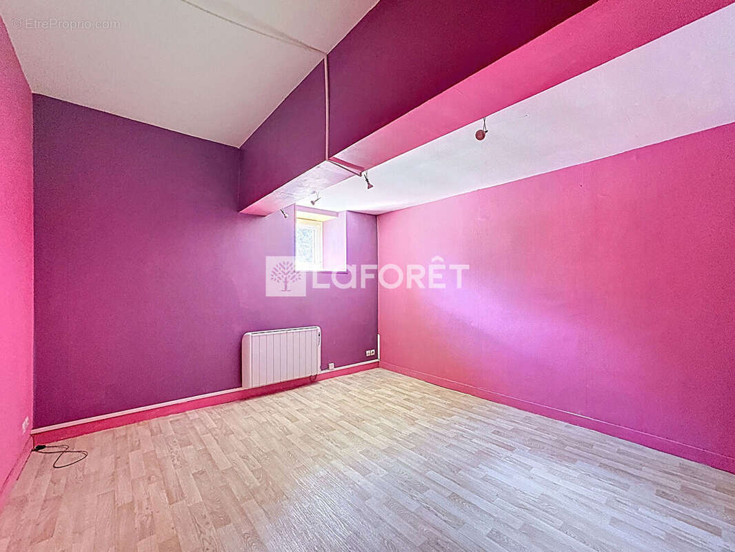 Maison à DOUE-LA-FONTAINE