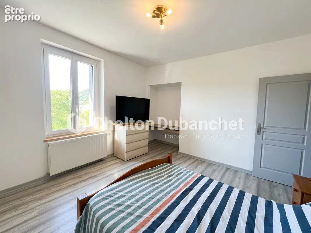 Maison 4 pièces 101 m² à vendre à Montverdun (42130) - photo 8