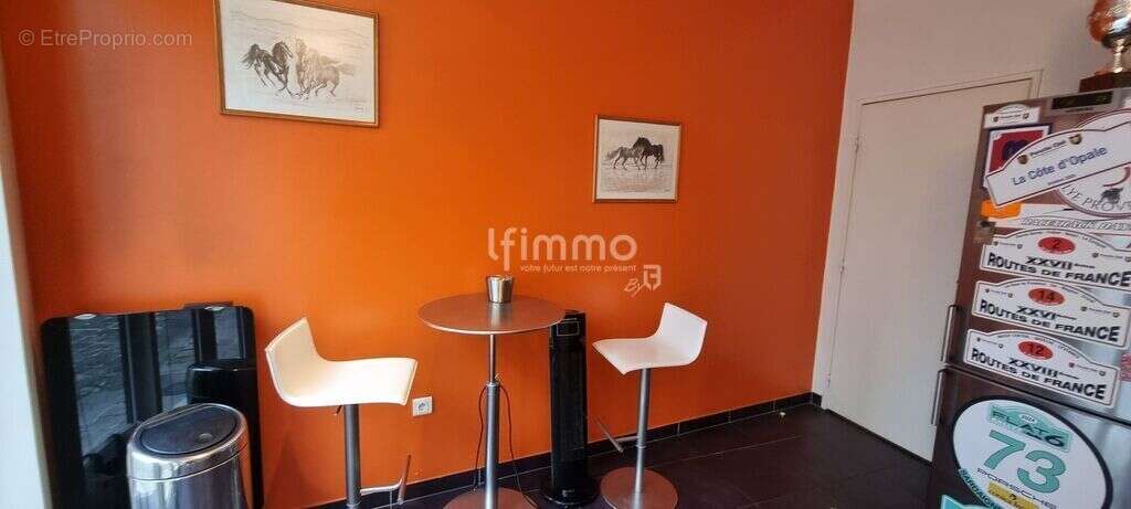 Appartement à PARIS-8E