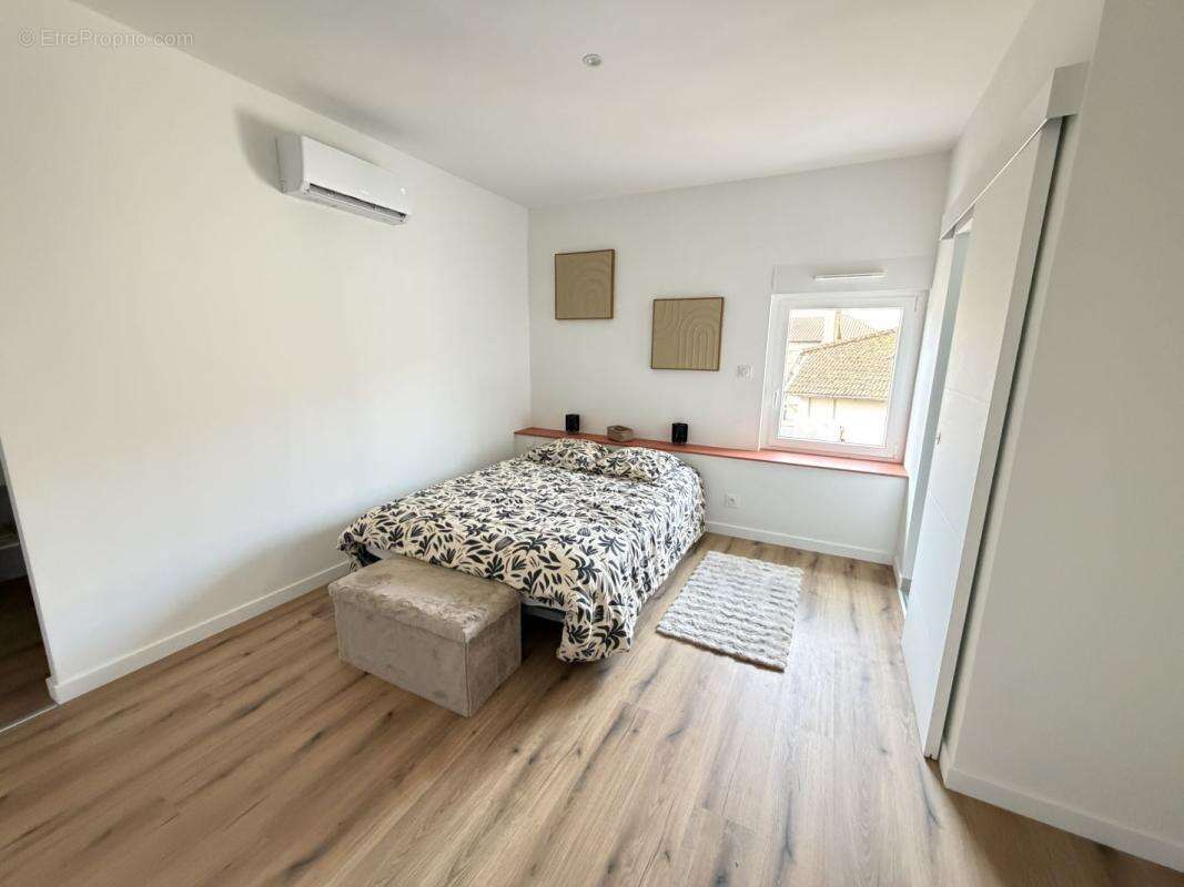 Appartement à MANZIAT