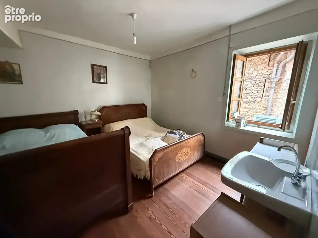 Maison saint-haon-le-chatel 5 pièces - photo 5