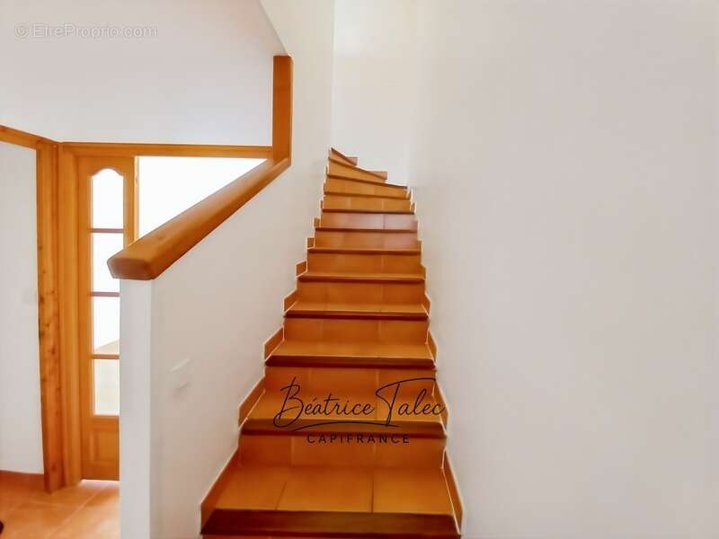 Appartement à VELAUX