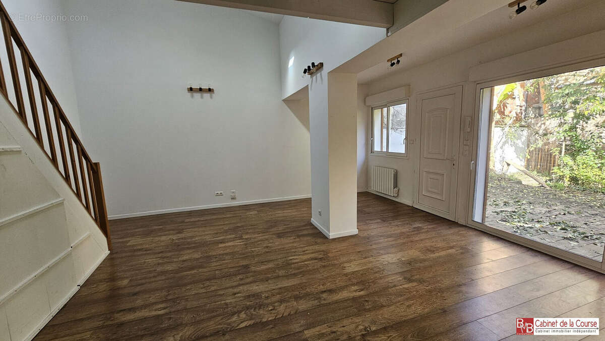 Appartement à BORDEAUX