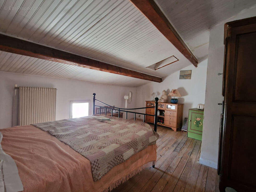 Maison à SAINT-AMBROIX