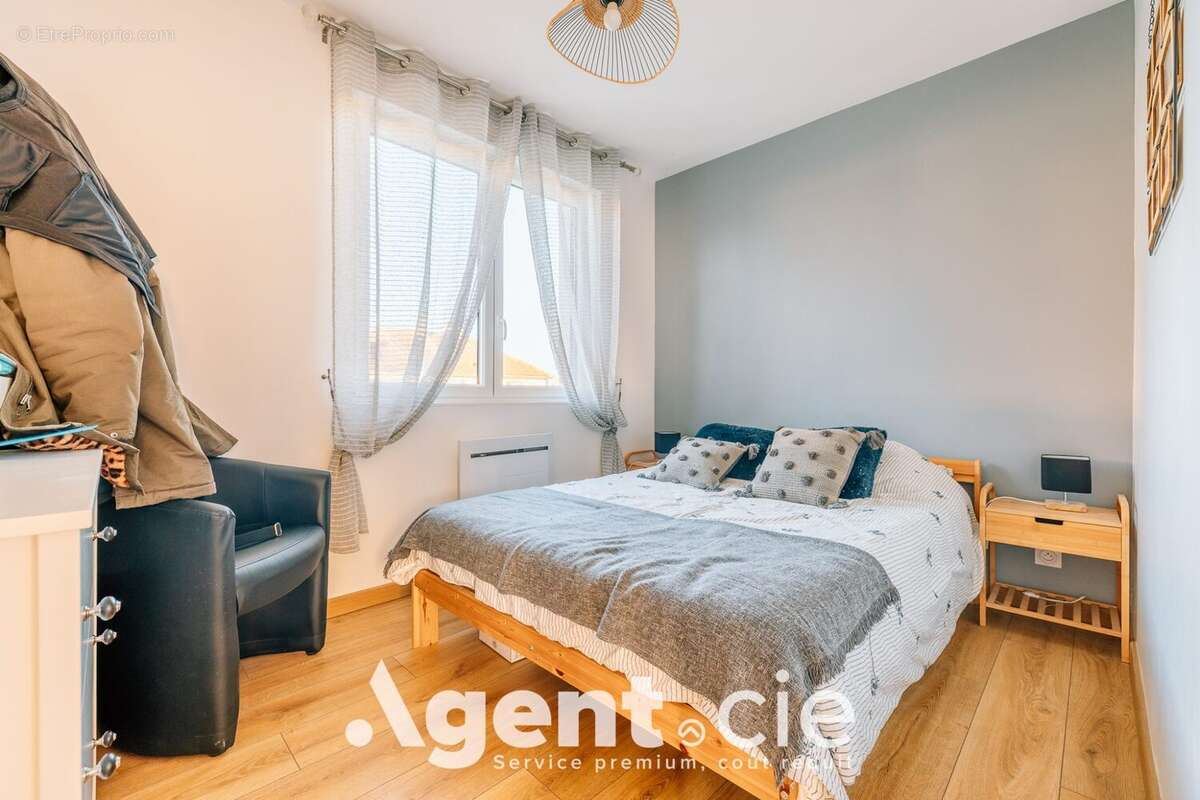 Maison à VILLERS-BOCAGE