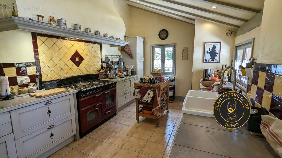 Maison à LACAUGNE
