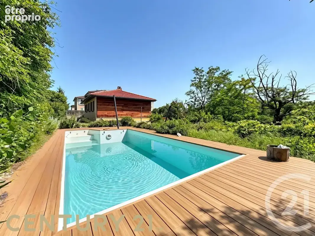 Maison 5 pièces 200 m² à vendre à Sathonay-Camp (69580) - photo 2