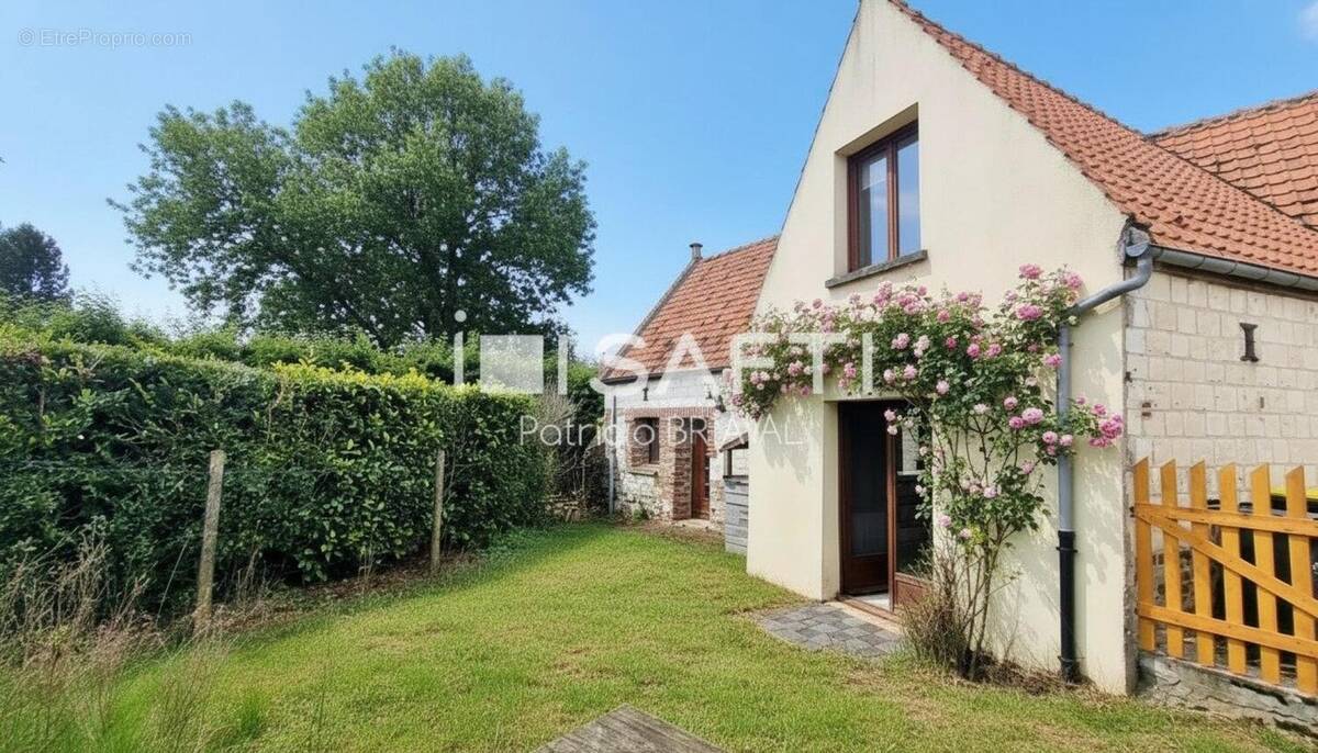 Photo 1 - Maison à CAMBLAIN-L'ABBE