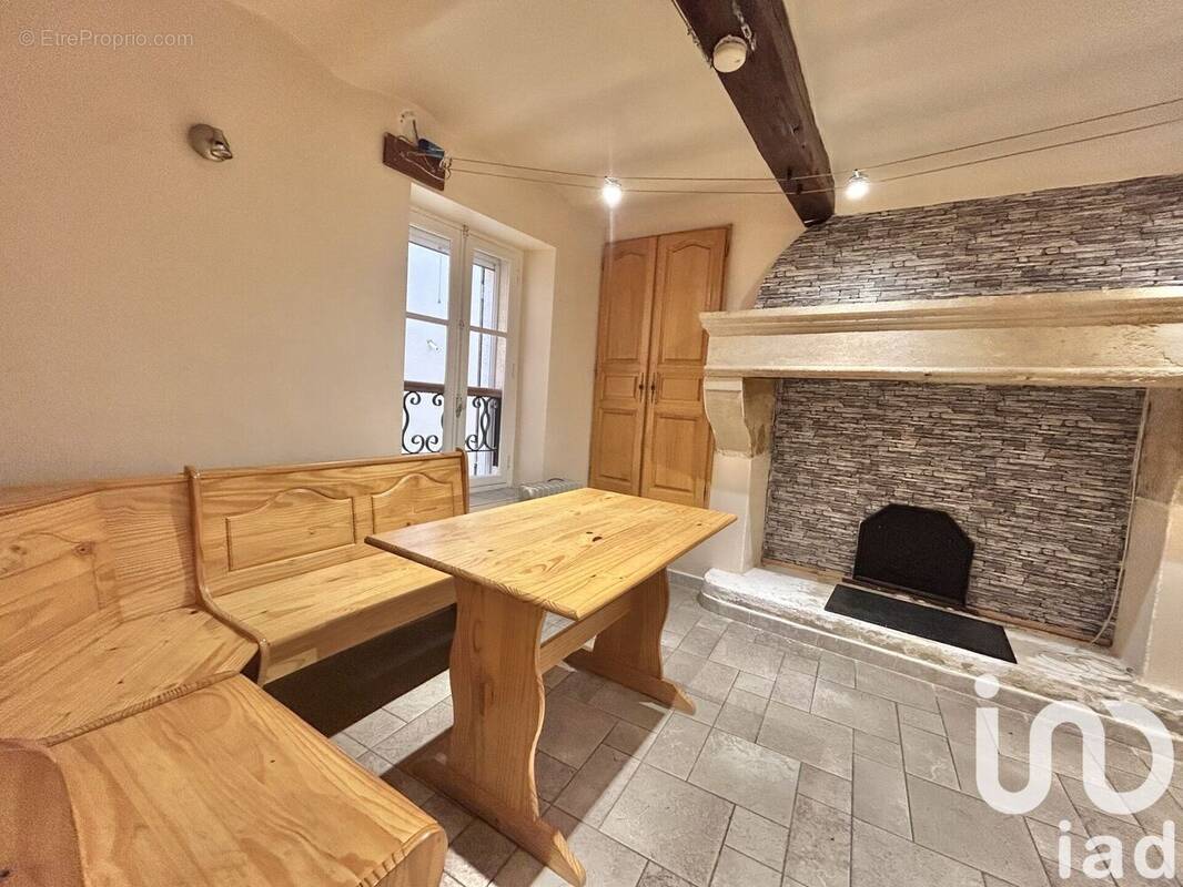 Photo 1 - Maison à GALLARGUES-LE-MONTUEUX