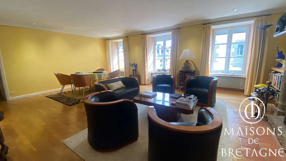 Maison à PONT-AVEN