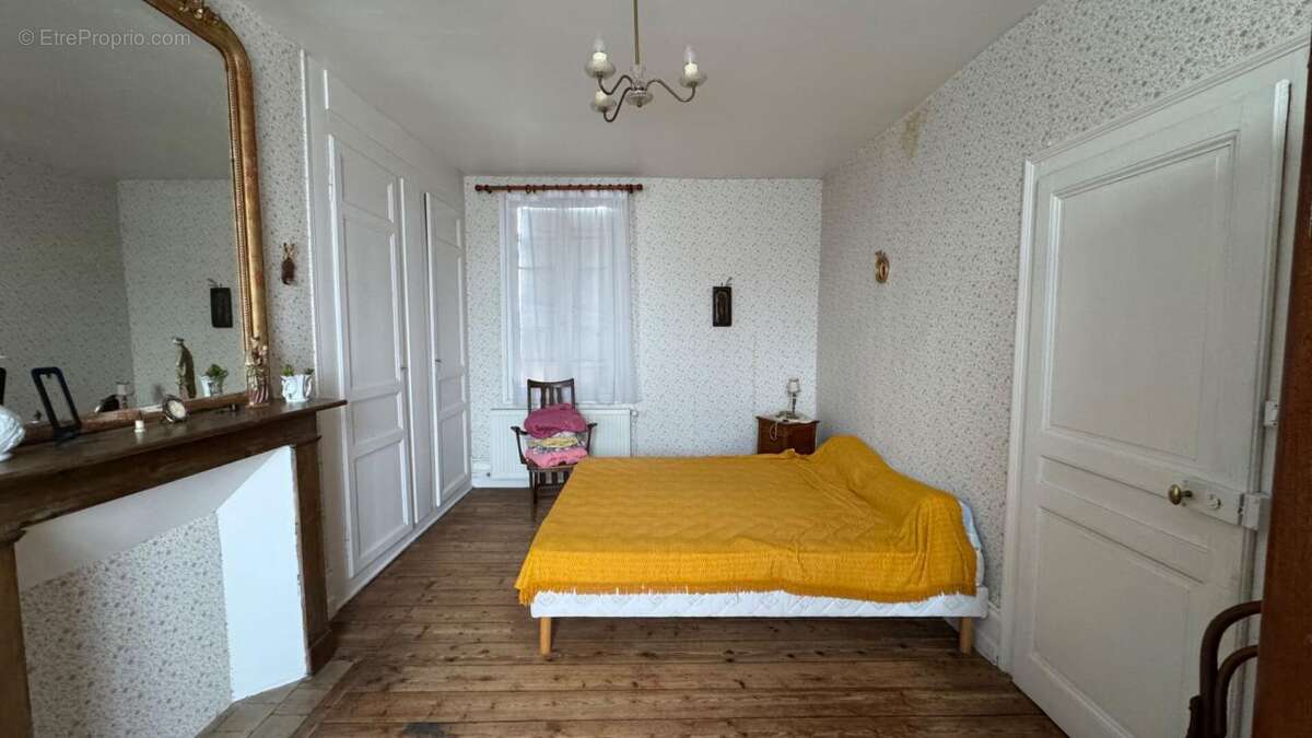 Maison à FRIAUCOURT