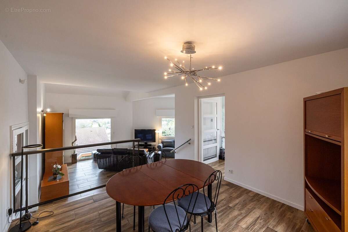 Maison à SEYSSINET-PARISET