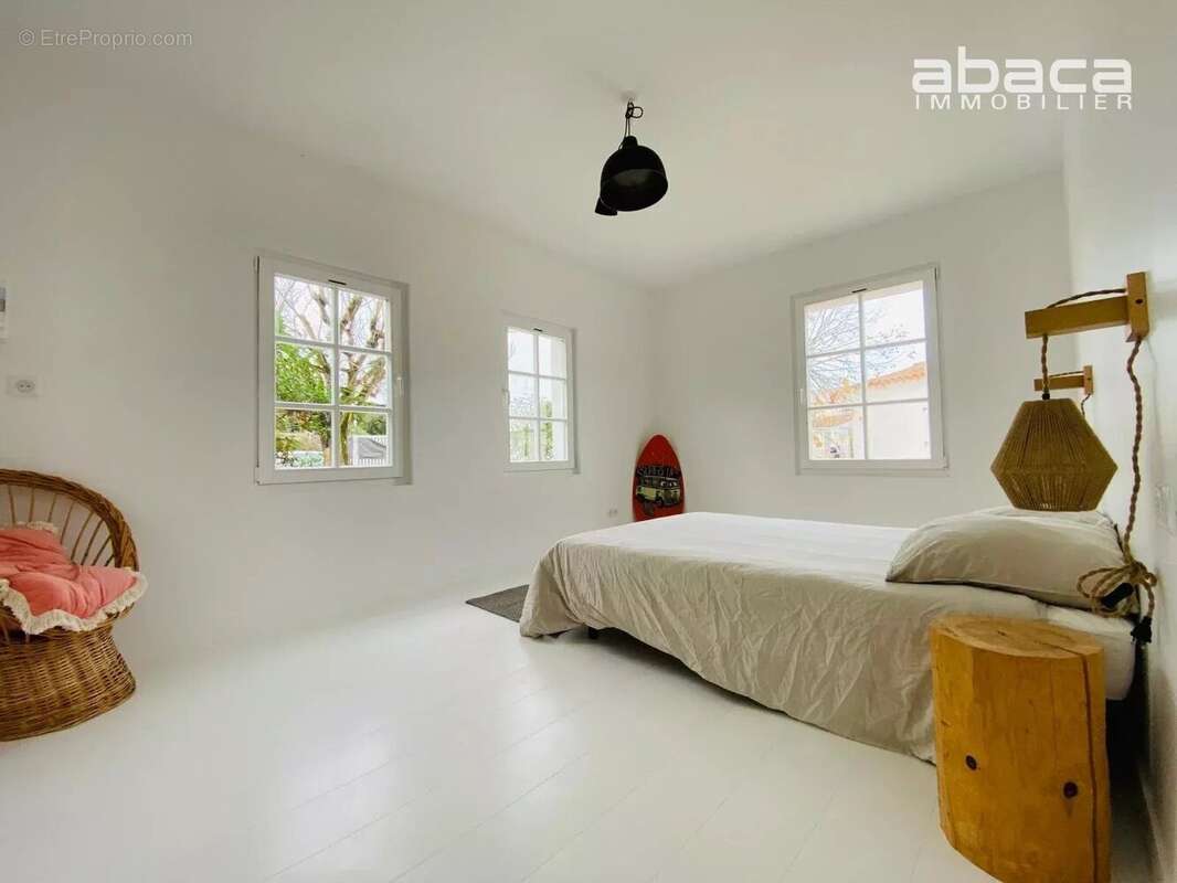 Immobilier Ile de Ré - Maison à vendre - Saint Clément des Baleines - photo 9