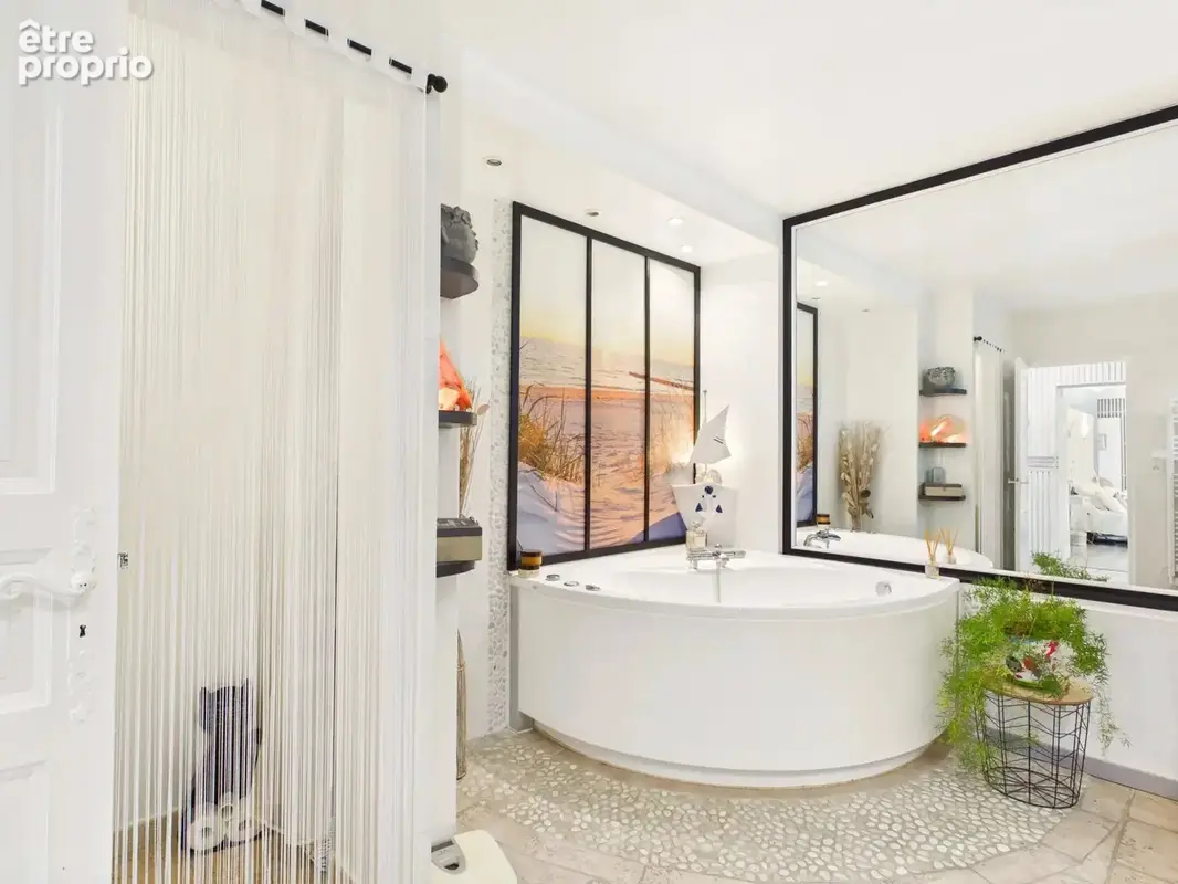 Maison familiale avec piscine, parc et dépendances - photo 13
