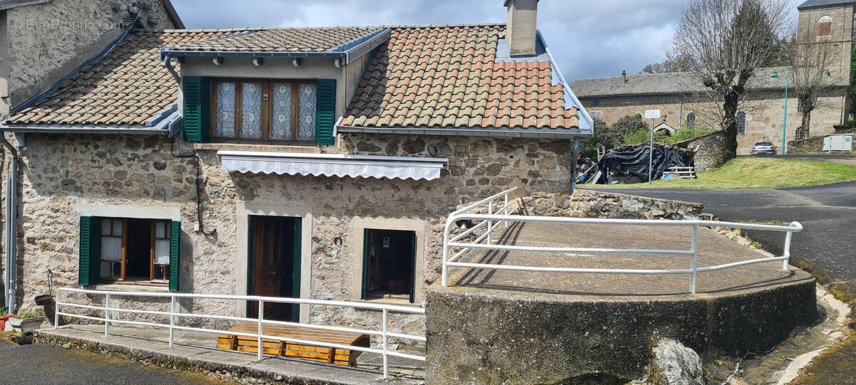 Maison à DEVESSET