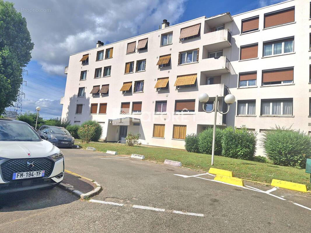 Appartement à SARCELLES
