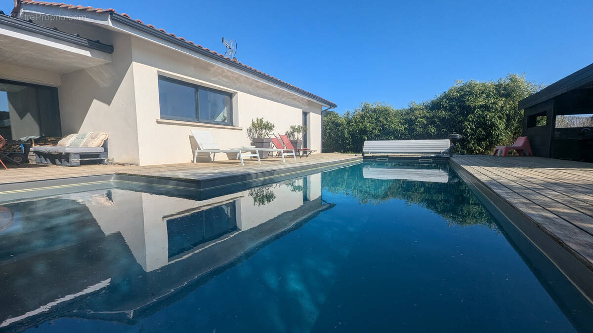 Maison à LIGNAN-DE-BORDEAUX