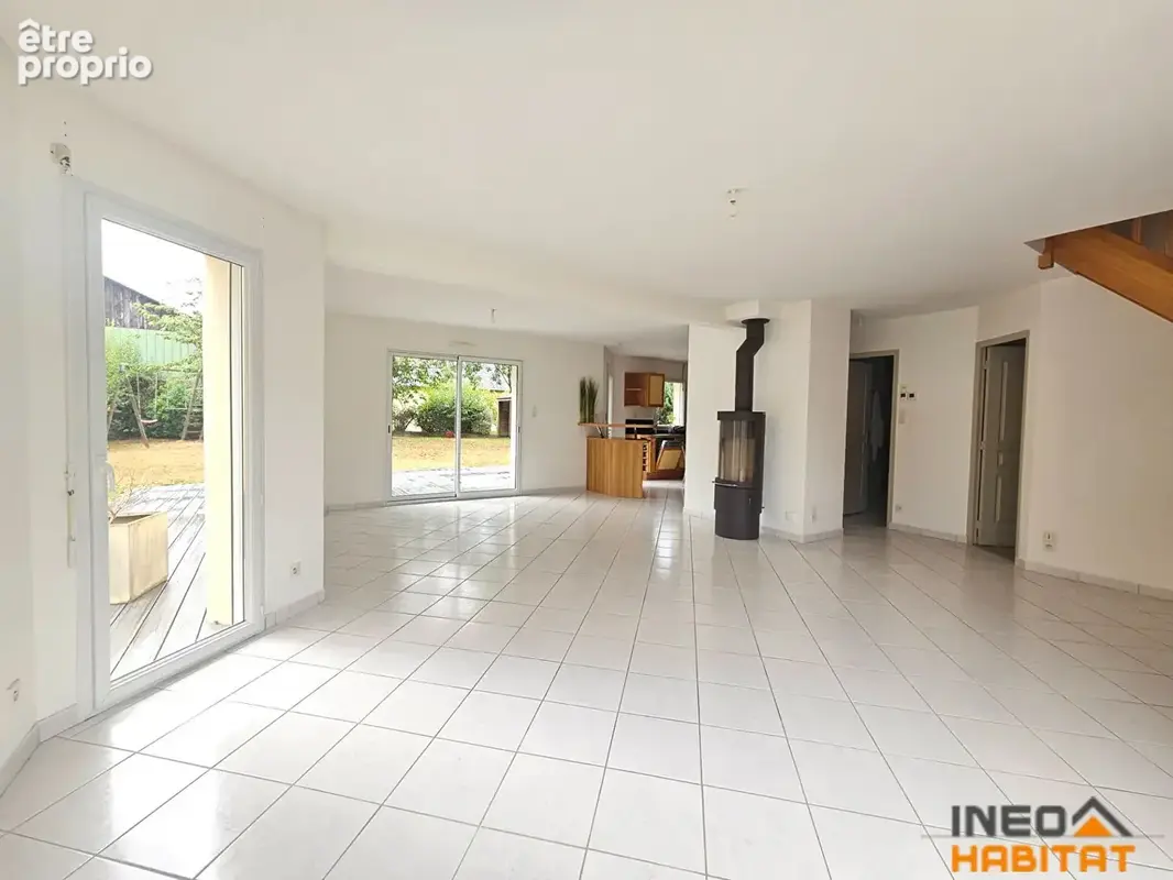 Maison Contemporaine  Langan 6 pièce(s) 133 m2 - photo 4