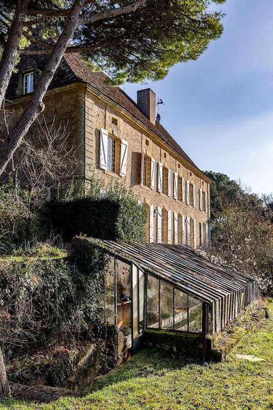 Maison à PAUNAT