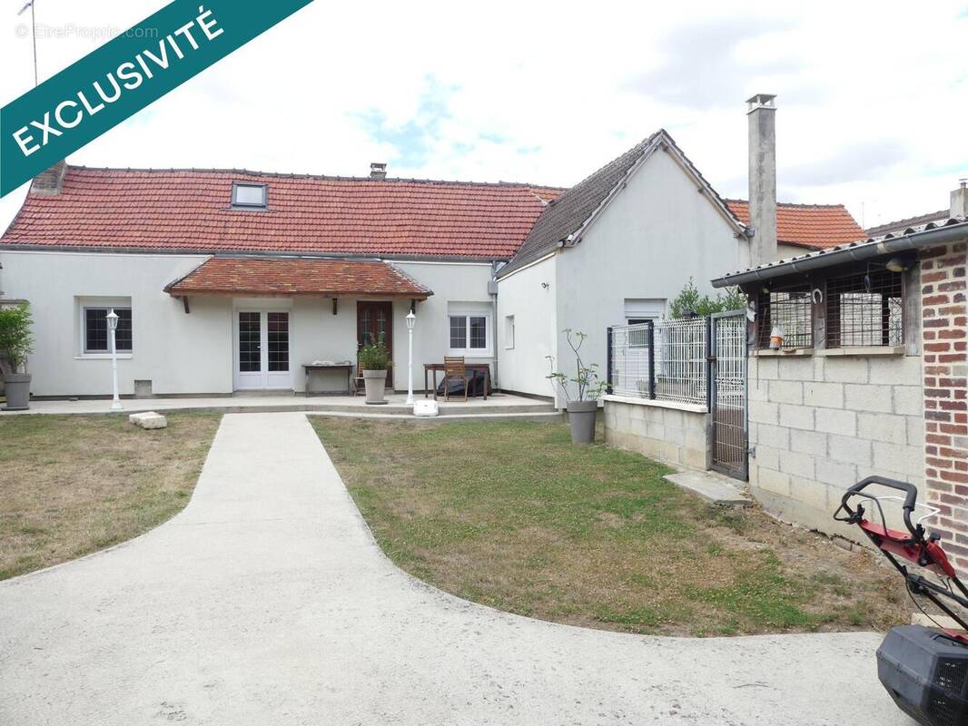 Photo 1 - Maison à CANLY