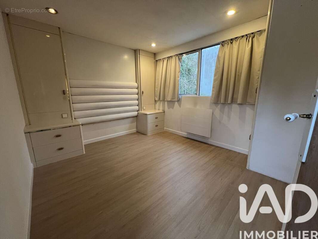 Photo 7 - Maison à LOUVECIENNES