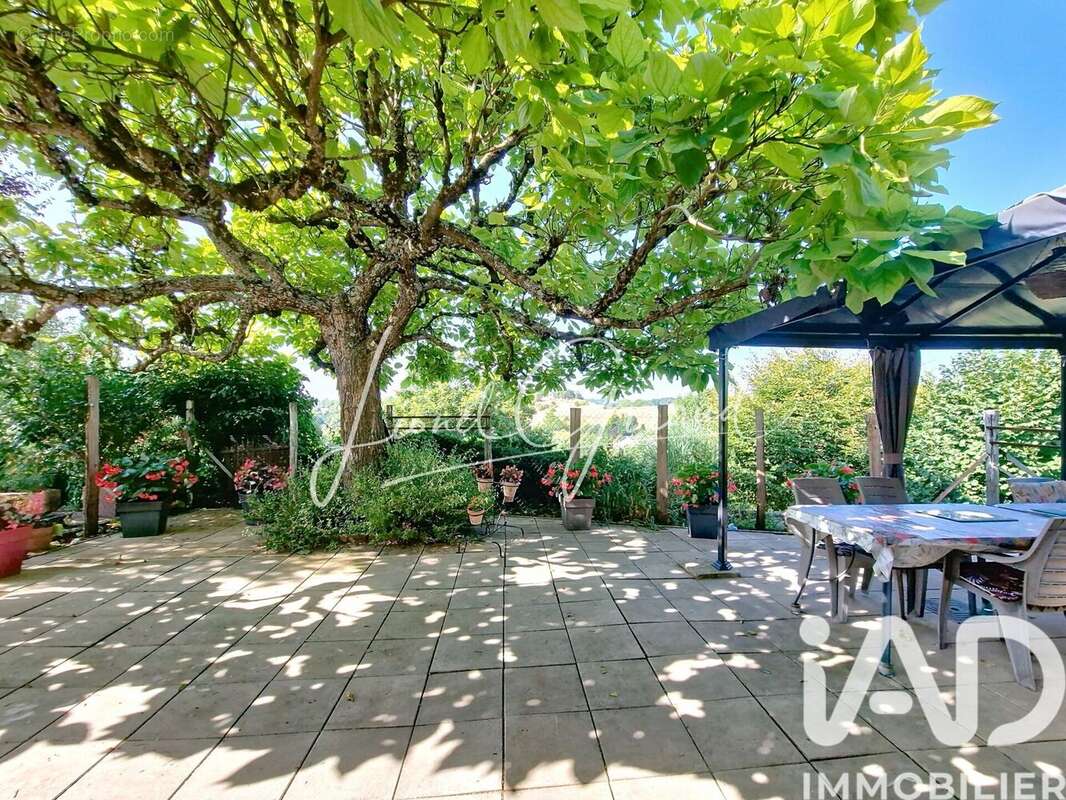 Photo 3 - Maison à CHABONS